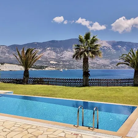 Anna Maria Rock Pure Luxury * سبارتيا