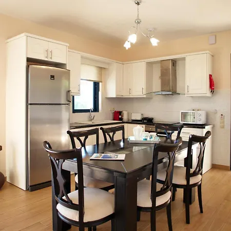 Anna Maria Rock Pure Luxury * 斯巴达