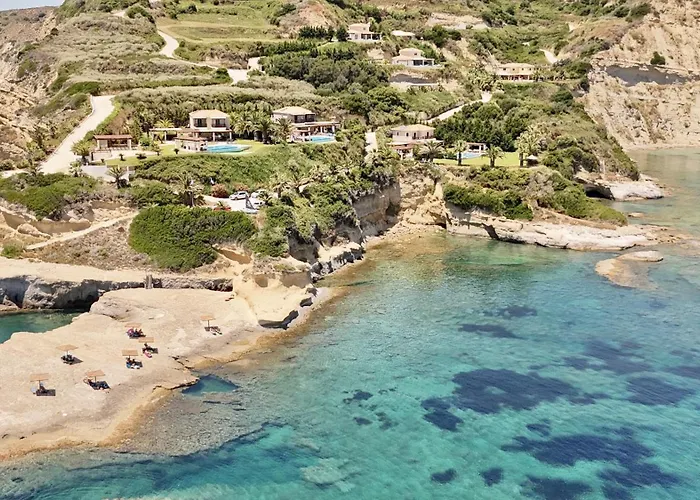 Anna Maria Rock Pure Luxury