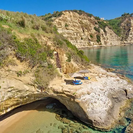 Anna Maria Rock Pure Luxury וילה ספרטיה