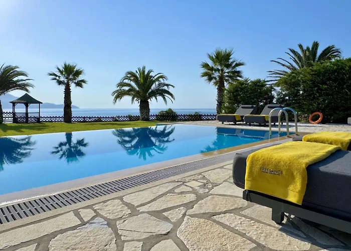 Villa Anna Maria Rock Pure Luxury Spartià